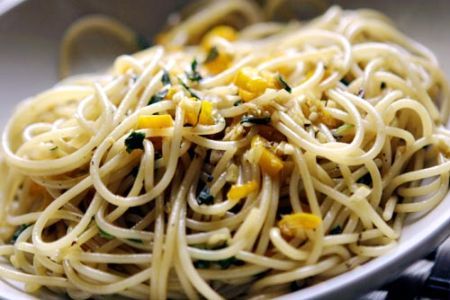 Spaghete asiatice delicioase 